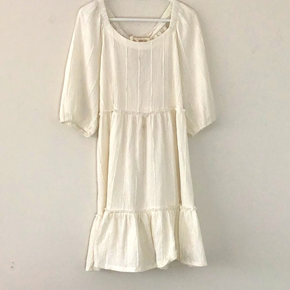 Frye & Co. Tiered Gauzy Peasant Bohemian Summer Dress, Pockets. V Neck Tie Back